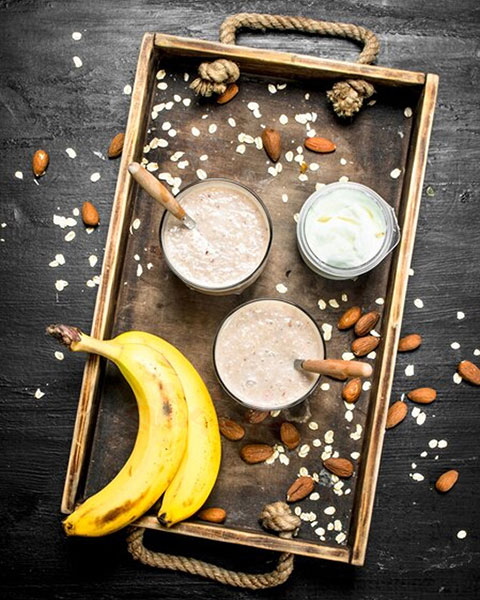 smoothie-banana-almond_khazarkhooshe_img-01-w480h600