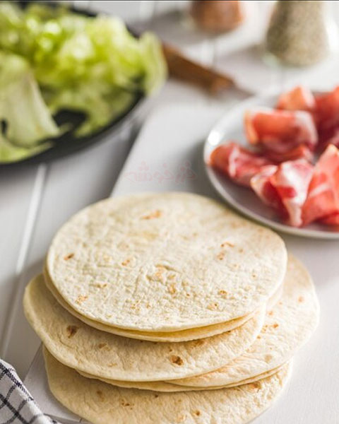 bread tortilla khazarkhooshe img w480h600 09 طرز تهیه نان ترتیلا با آرد ذرت, نان ترتیلا مکزیکی با آرد ذرت, دستور پخت نان ترتیلا با آرد ذرت, روش پخت نان ترتیلا با آرد ذرت