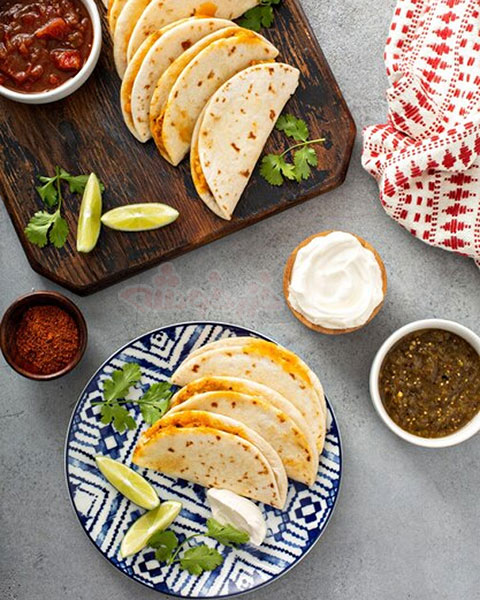 bread tortilla khazarkhooshe img w480h600 10 طرز تهیه نان ترتیلا با آرد ذرت, نان ترتیلا مکزیکی با آرد ذرت, دستور پخت نان ترتیلا با آرد ذرت, روش پخت نان ترتیلا با آرد ذرت