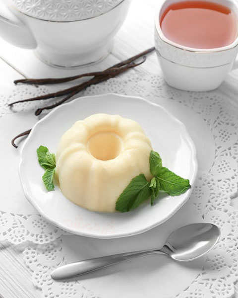 soft pudding khazarkhooshe img w480h600 02 طرز تهیه پودینگ لطیف, پودینگ لطیف با آرد ذرت, دستور پخت پودینگ لطیف با آرد ذرت, روش پخت پودینگ لطیف با آرد ذرت